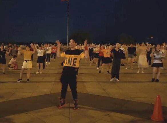 初学广场舞的诀窍是什么呀,广场舞大妈初学阶段