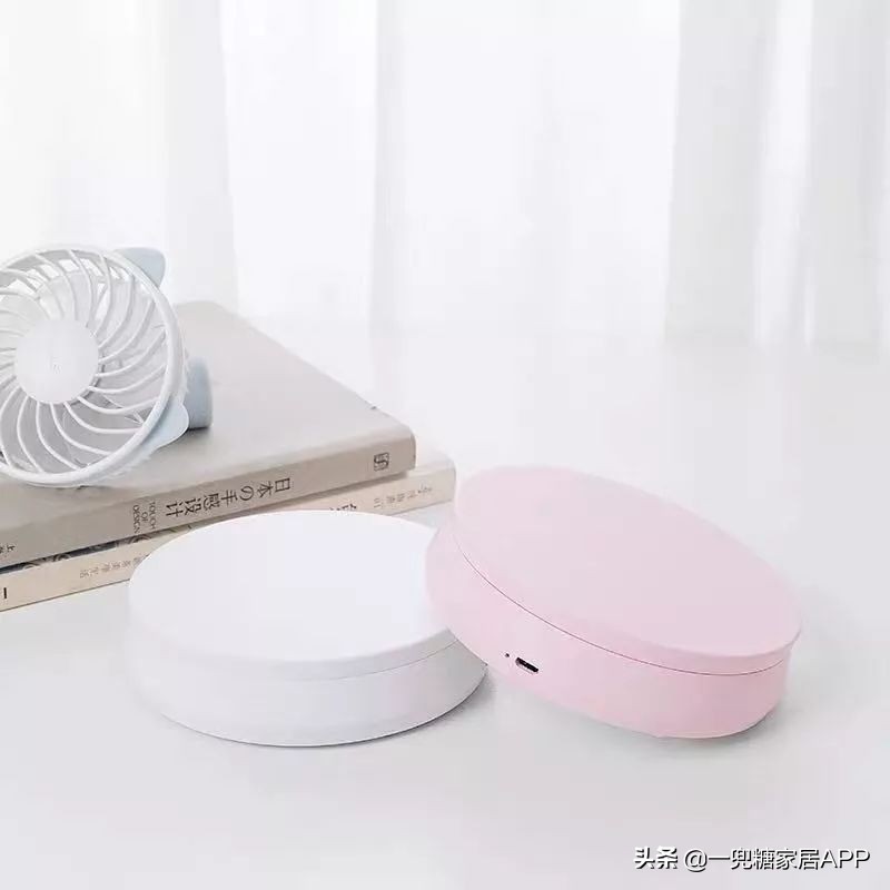 在名创优品50块钱能买多少盲盒,在名创优品100块钱买化妆品