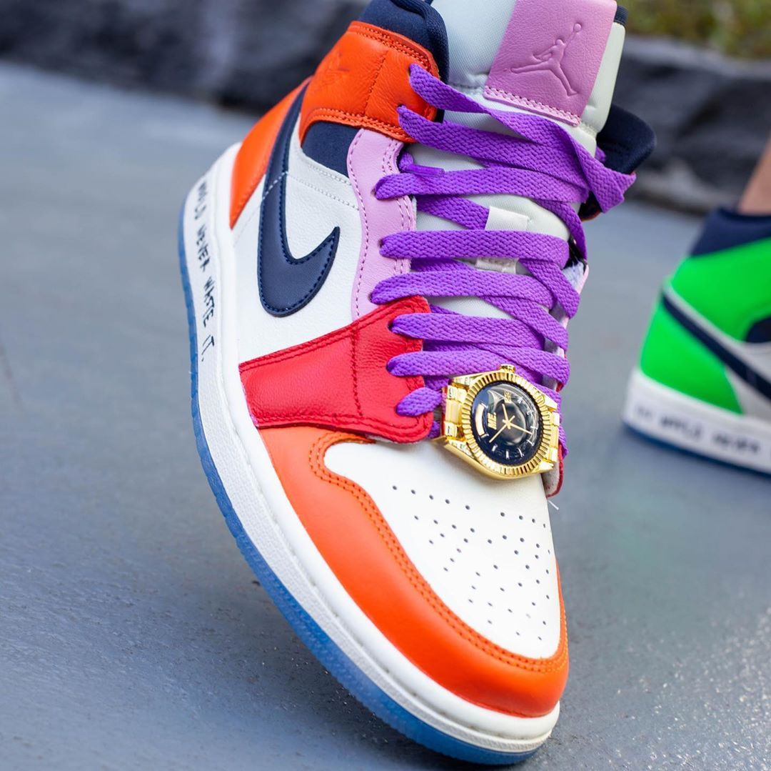 穿这样的鞋你千万别上球场,自带*器武**害人害己