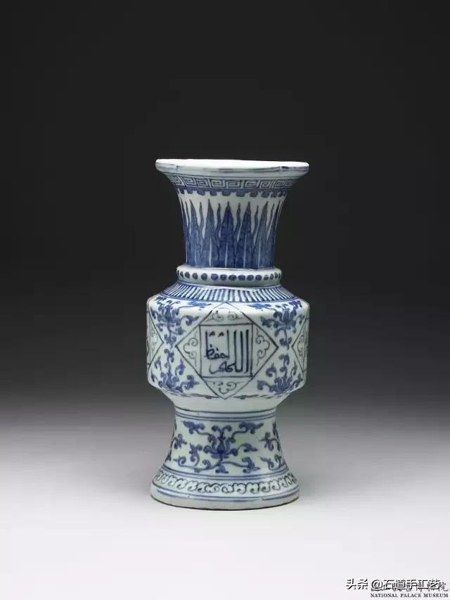 整套青花瓷器超大件,各个时期的青花瓷器特征