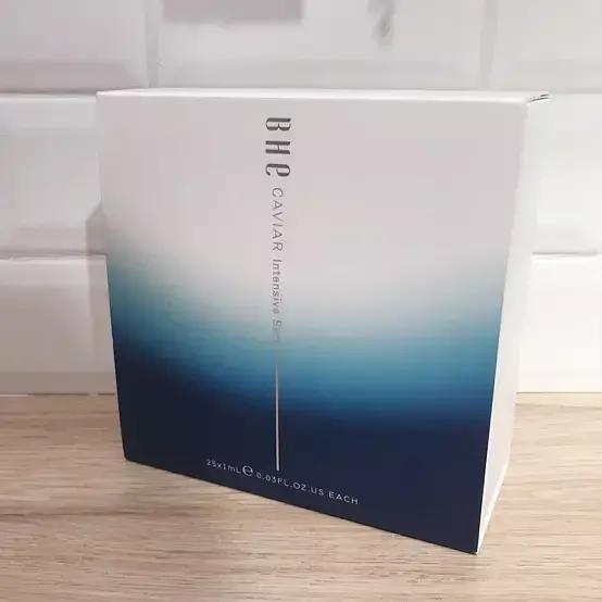 抗氧化抗皱滋润补水面部精华,鲟鱼子紧致抗皱精华液