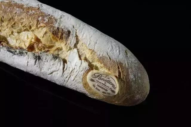 意大利是著名的时尚设计之国,意大利是真正的美食之都