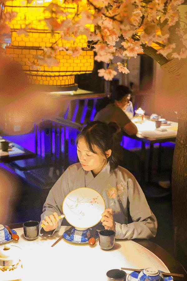 国购3F藏了个桃花源，人均50穿越到江南！