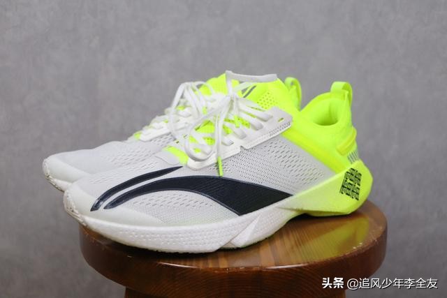 李宁新出三款跑鞋哪个最值得买,李宁跑鞋哪个系列最值得买