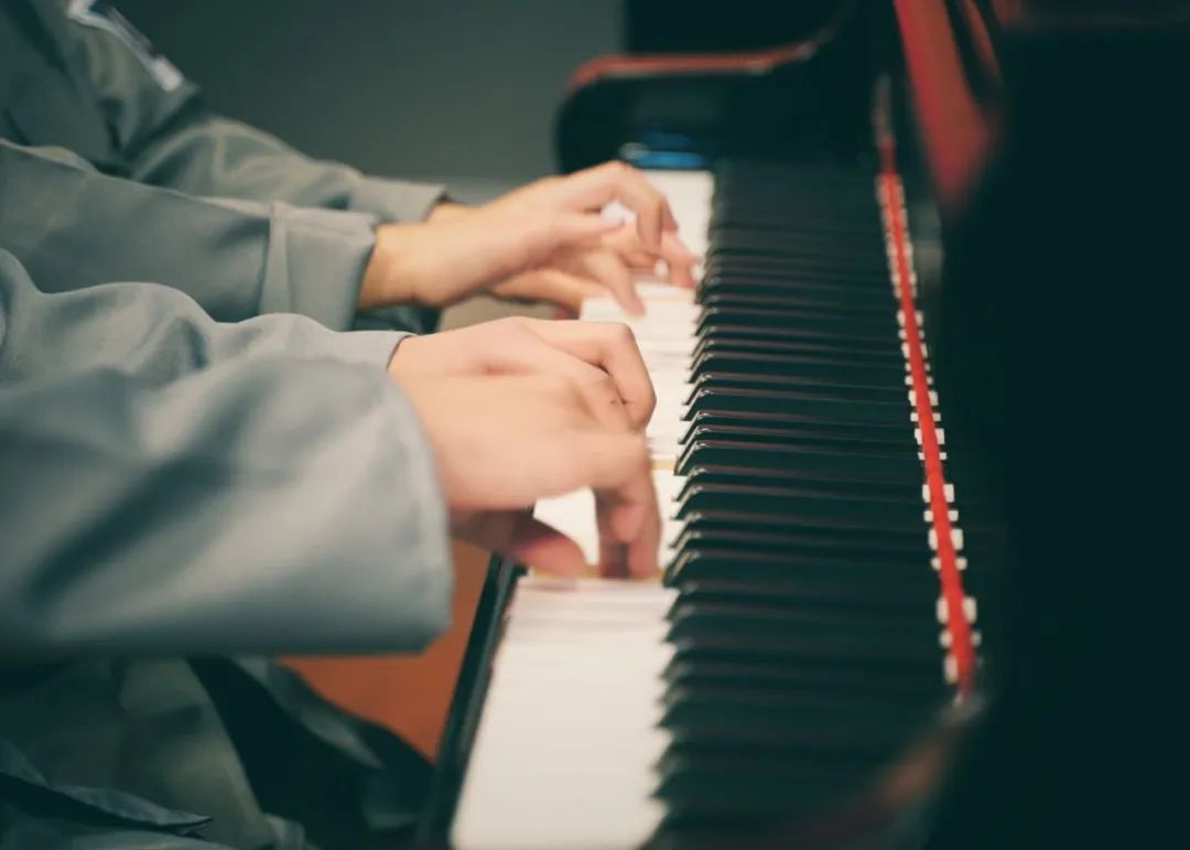 奏响童年乐章为艺术加分——钢琴、数码钢琴课程免费体验课开始报名啦!