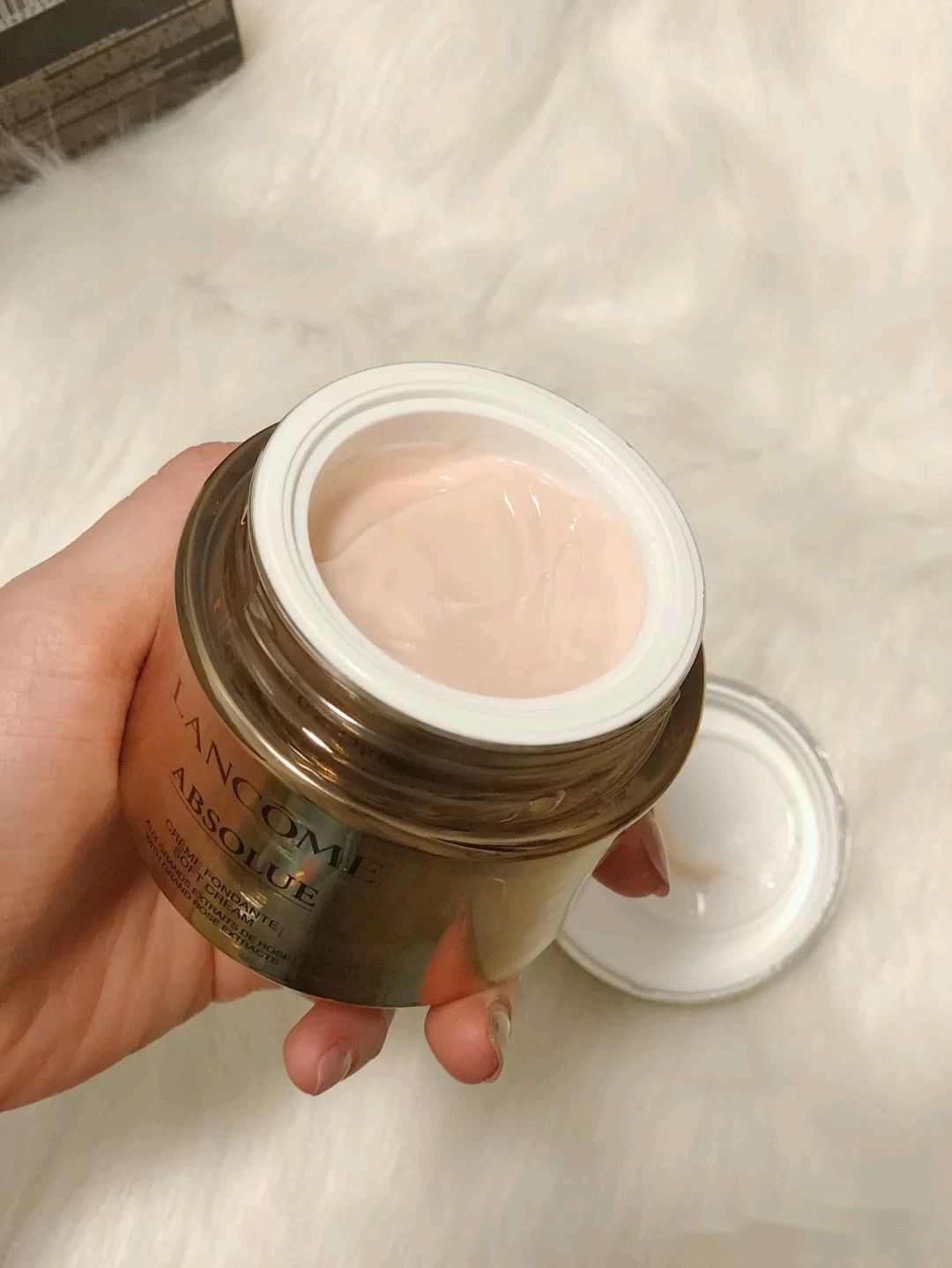 根据年龄选大牌护肤品,按年龄阶段的护肤品品牌