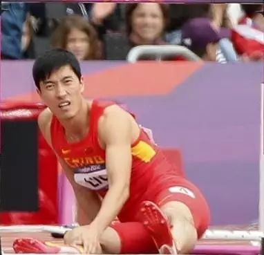 杜兰特和汤普森受伤视频,伤病猛于虎是什么意思