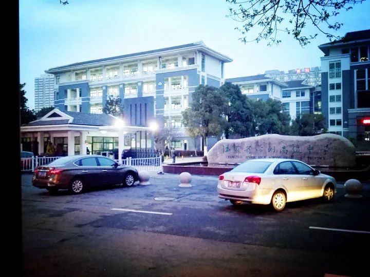 中国教育值得反思吗,我国教育投资的必要性和研究现状