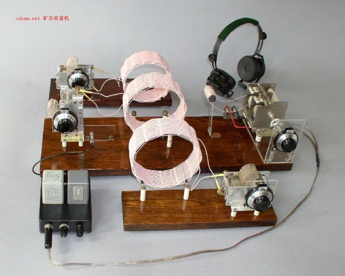 岁月痕迹爆款音频,上世纪七八十年代老收音机