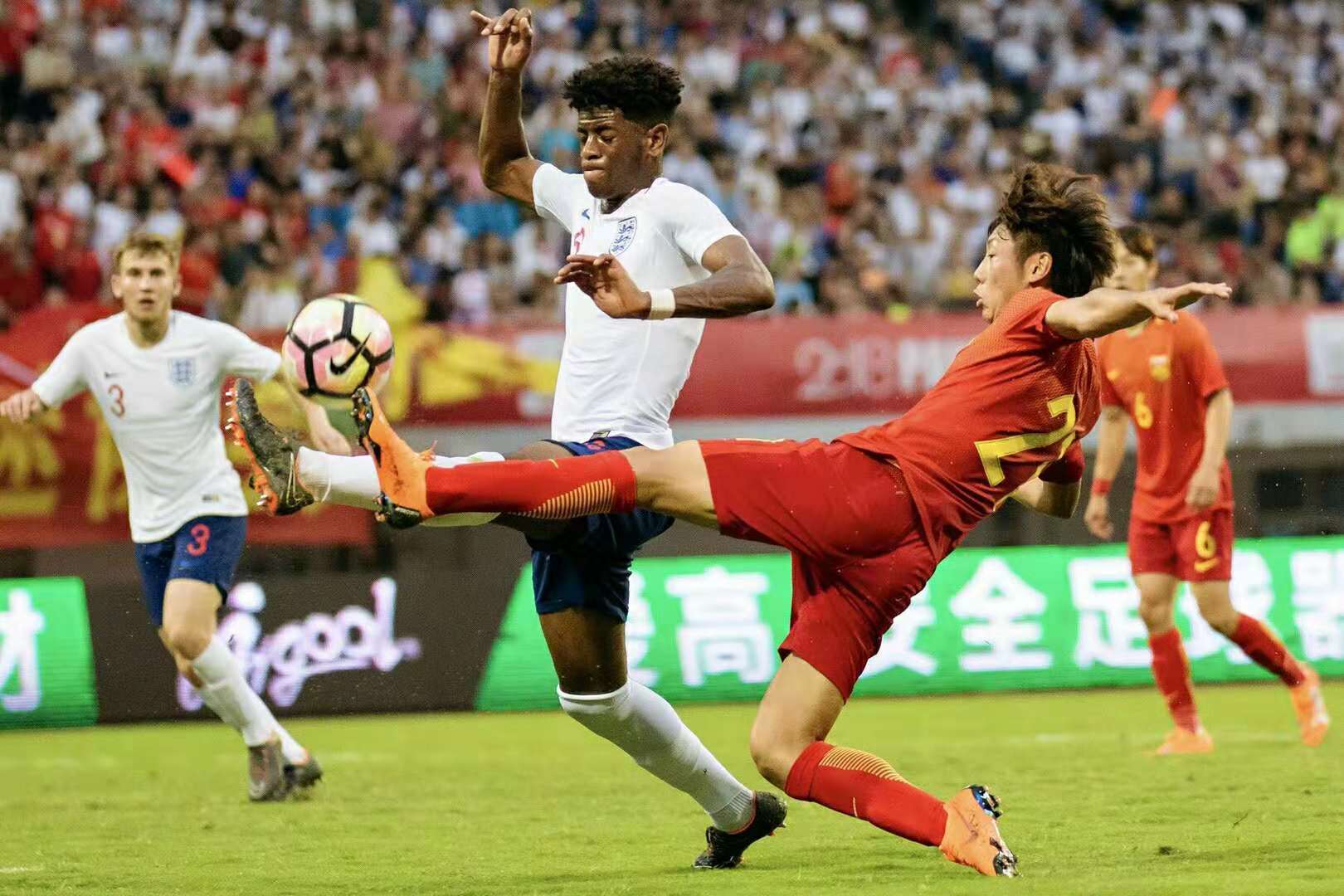 徐皓阳足球比赛,徐皓阳超级杯进球