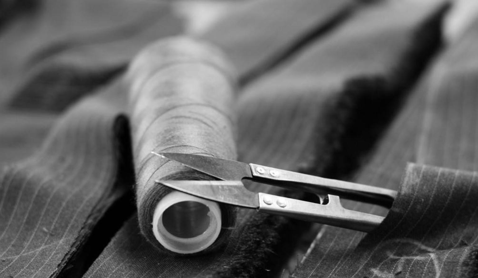 狗狗接生需要准备一些什么东西,狗狗难产主人帮狗狗接生全过程