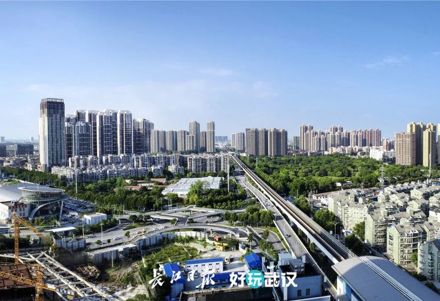 武汉70周年的变化发展,湖北武汉70年荆楚巨变