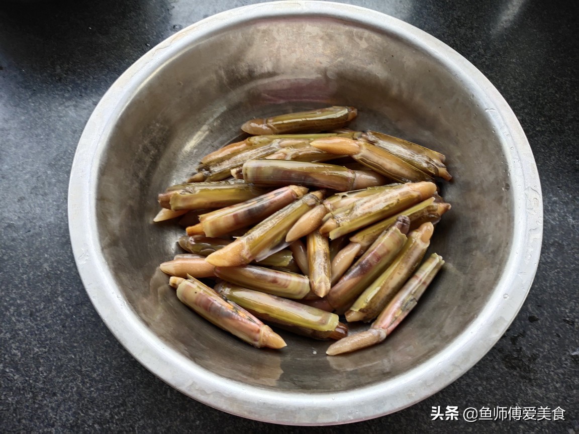 三月的蛏子鲜美,新鲜蛏子营养功效