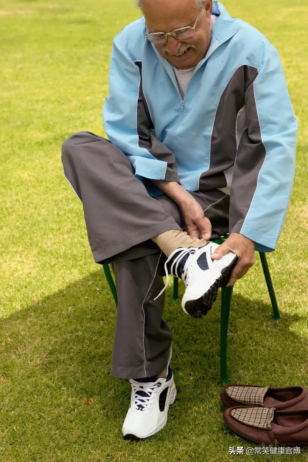 老人鞋抽检致癌物超标302倍,致癌老人鞋有哪些