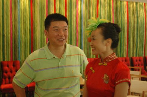 当年张默打童瑶的时候,张默打童瑶事件图片