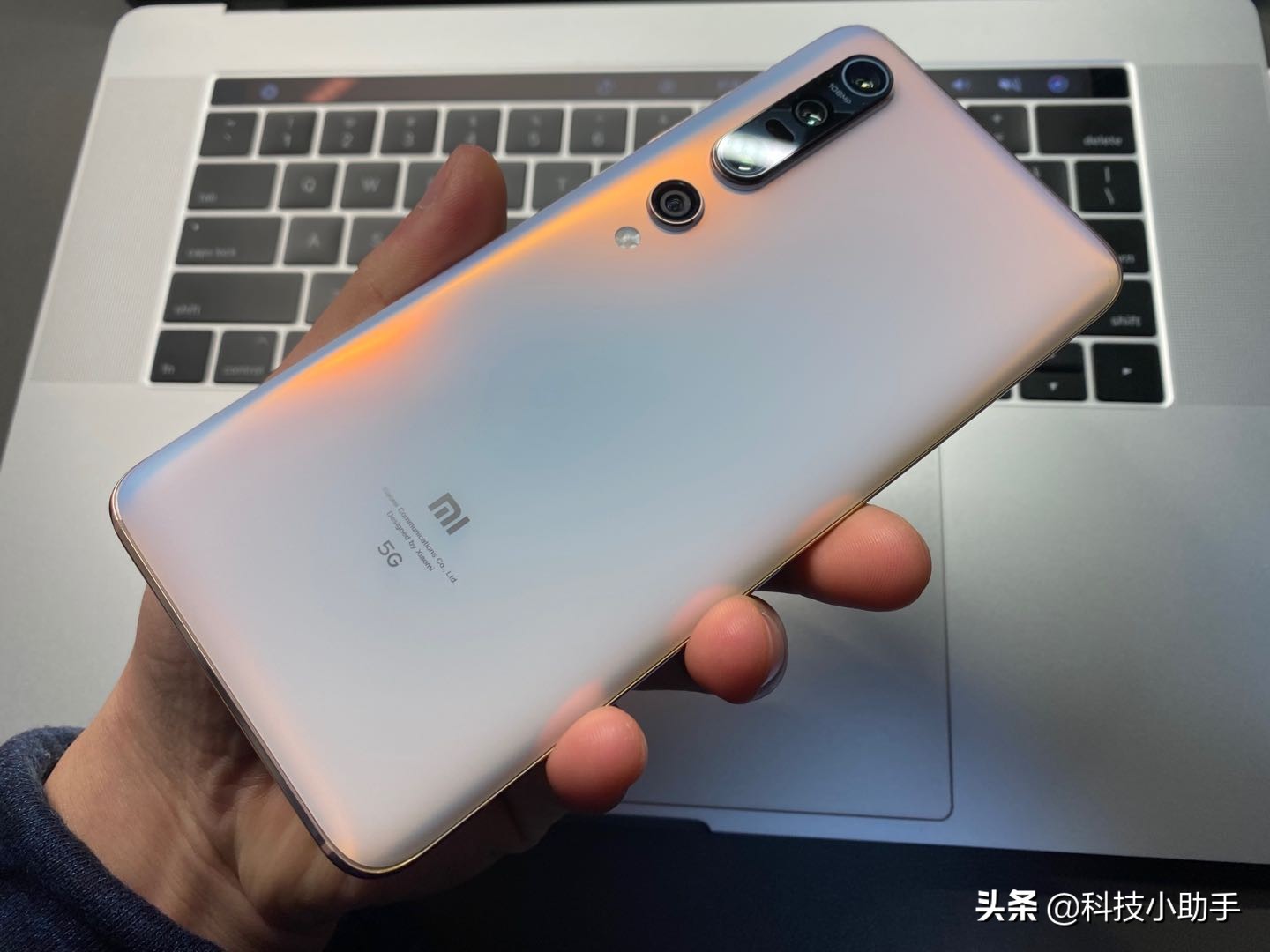 ag磨砂玻璃和素皮哪个好,oppo的ag磨砂玻璃为啥感觉像塑料