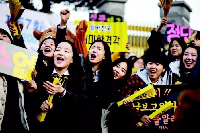 韩国高考天空之城,韩国高考700分