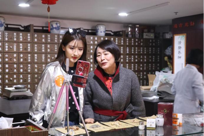 输出网生内容的平台那么多,品牌怎么求助力?|带货情报局⑩