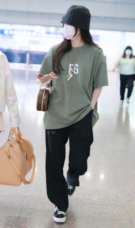 鬼怪金高银同款帆布鞋,金高银同款匡威帆布鞋