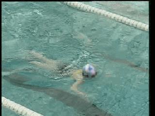 蛙泳的六大腿部错误纠正,儿童蛙泳腿部全套慢动作教学视频