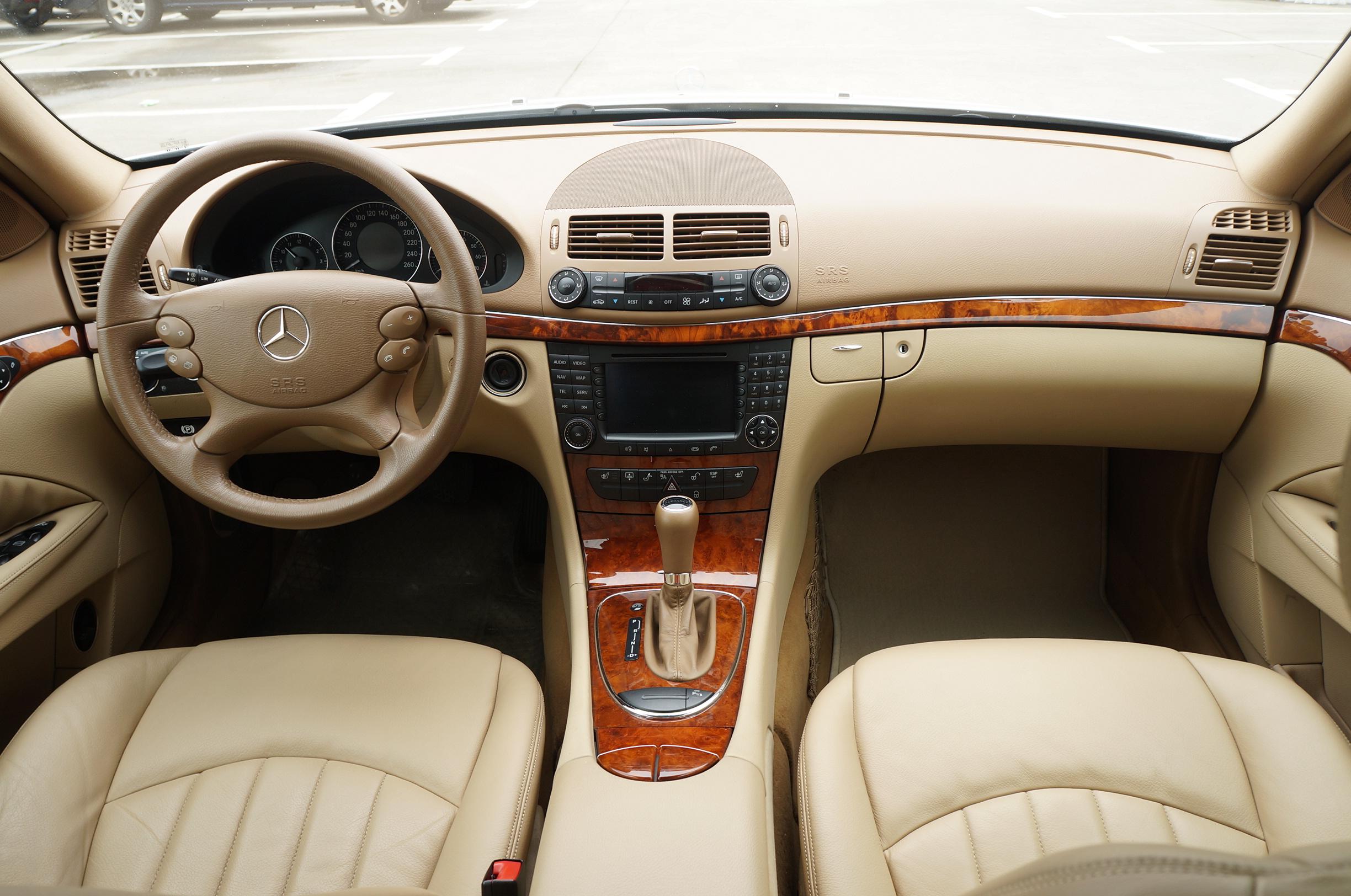 四眼老款奔驰e280,四眼奔驰e280值得入手吗