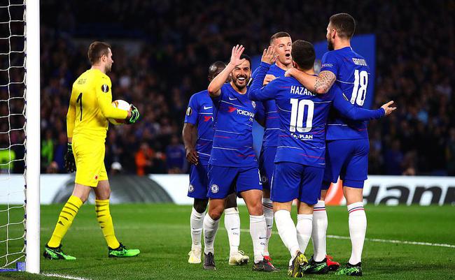 佩刀出鞘精彩片段,佩刀出鞘蝎子摆尾