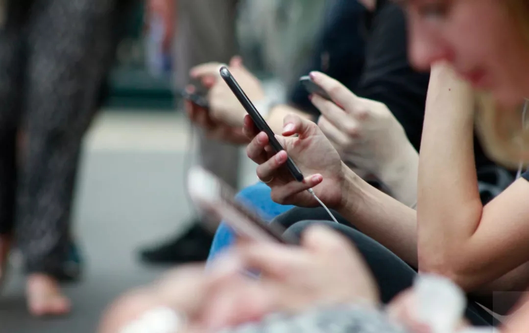 朋友圈服装销售技巧和话术,服装销售如何发朋友圈