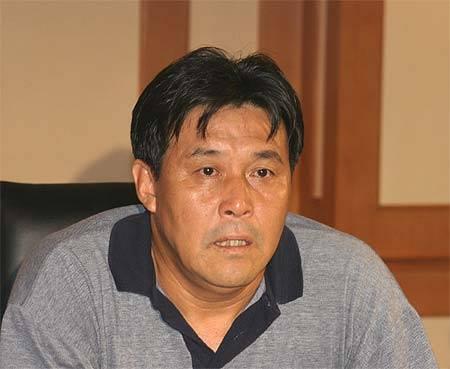 为什么李毅叫护球大帝,李毅大帝护球像亨利