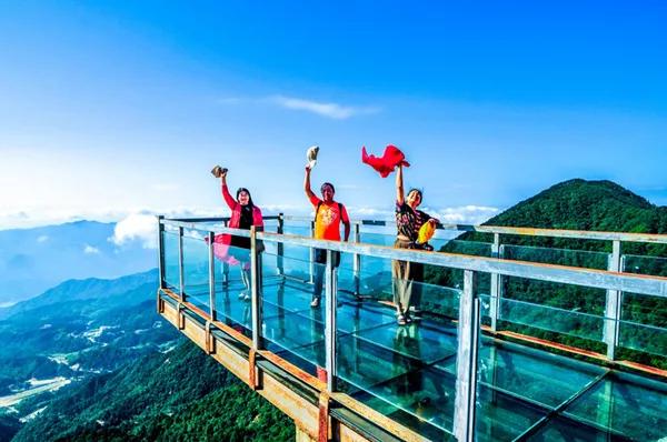 春节看雪旅游3-4天攻略最佳线路,武汉人五一适合去哪旅游