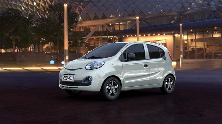 老年代步车和纯电动车有什么区别,有小型的老年代步车吗