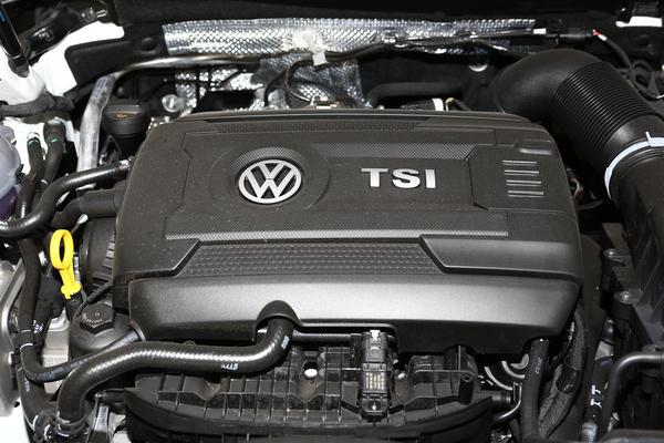 2022年25万左右中大型混动suv推荐,兼顾实惠与实用这款suv值得一看