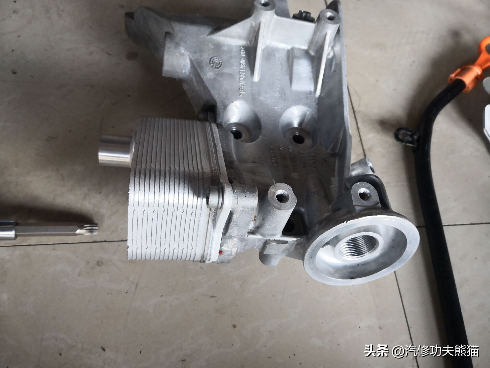 新款大众途观漏油,大众途观烧机油免拆多少钱