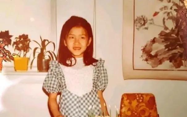 tvb花旦转行做英语老师,tvb四大花旦英语老师