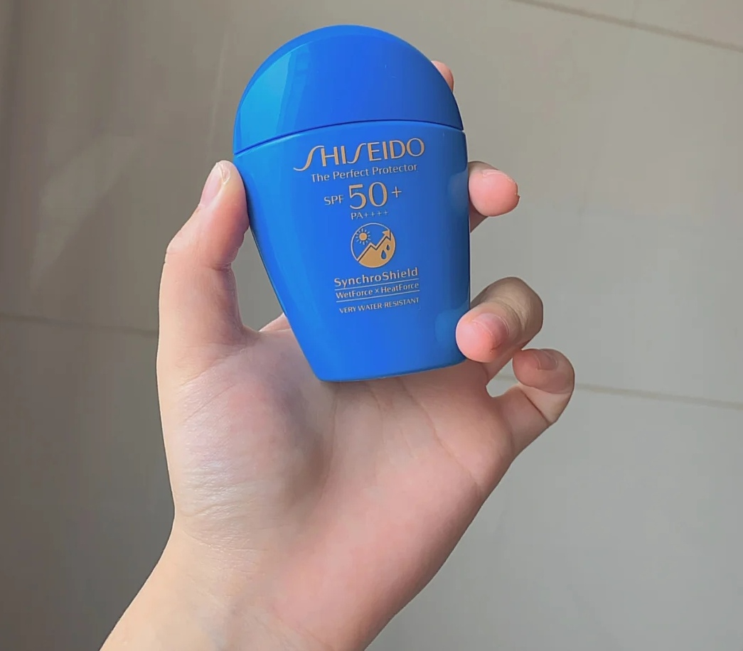 防晒霜中的天花板，安耐晒晒不黑，新碧性价比高，菁纯无负担