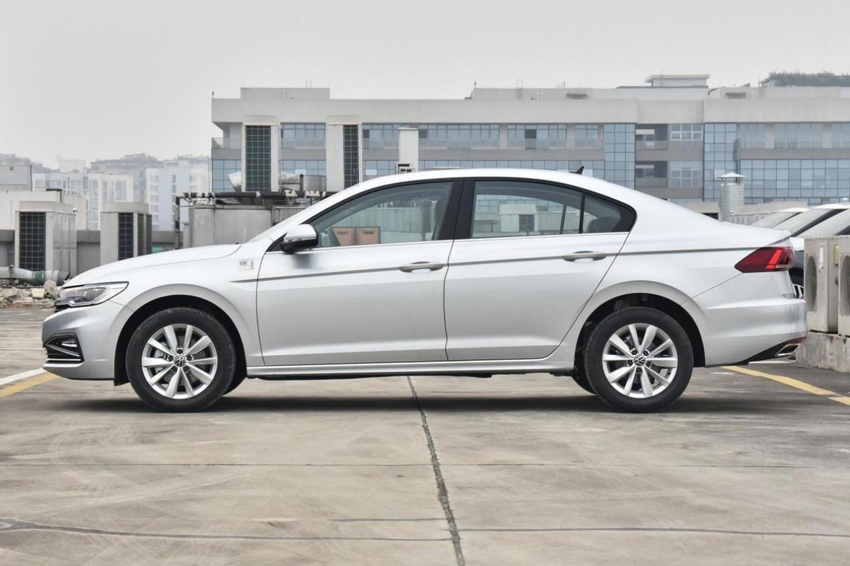 油耗只有5的车,宝来选哪款车性价比高及实用