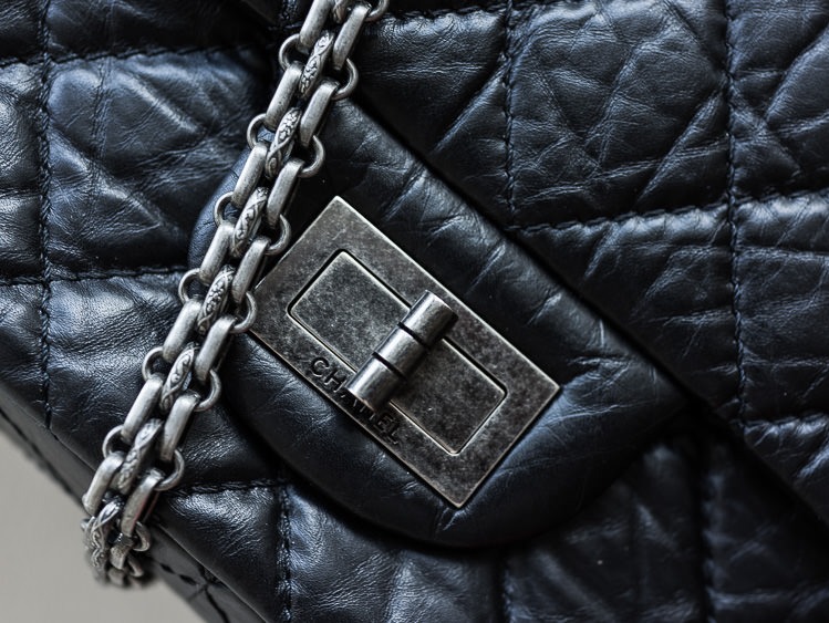 买包是不理智消费,买包包平价