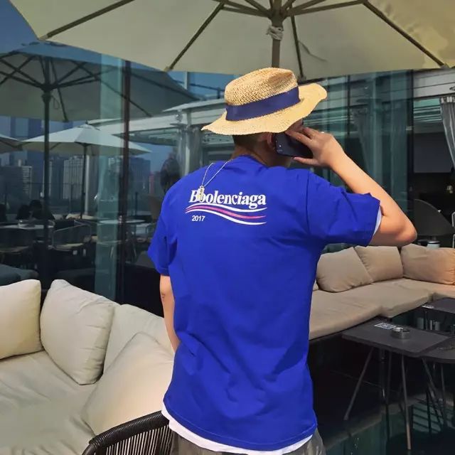 装逼指南｜最近超火的巴黎世家，保龄球家，巴黎大妈，巴塞罗纳