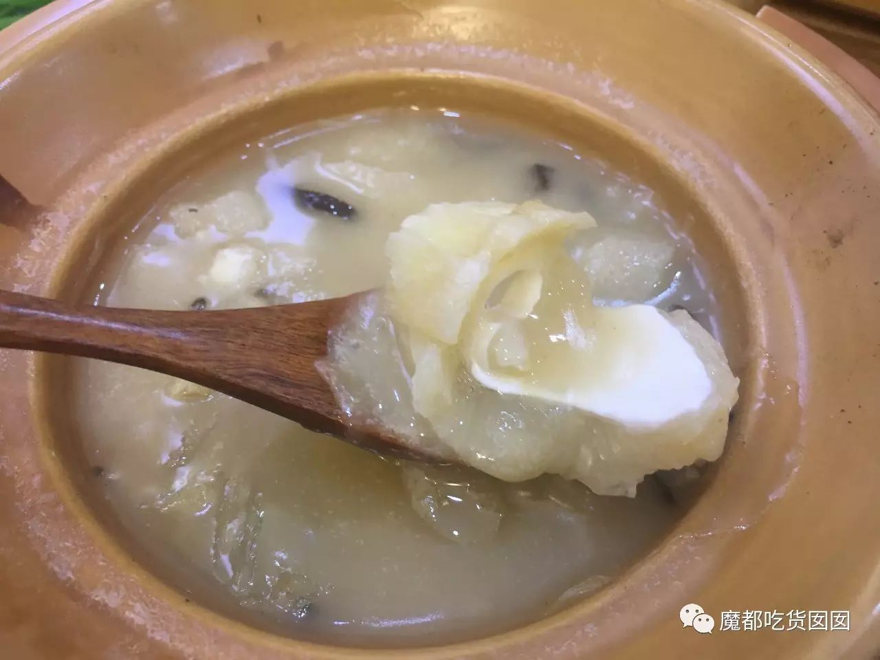 邂逅美味｜「38元」一碗正宗料足鱼翅捞饭？--|低调的奢华