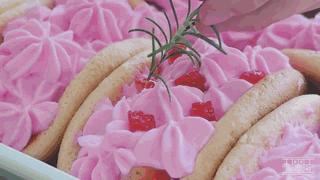 不用去韩国排队,也能吃到火爆的ins的LeBreakLab草莓蛋糕卷