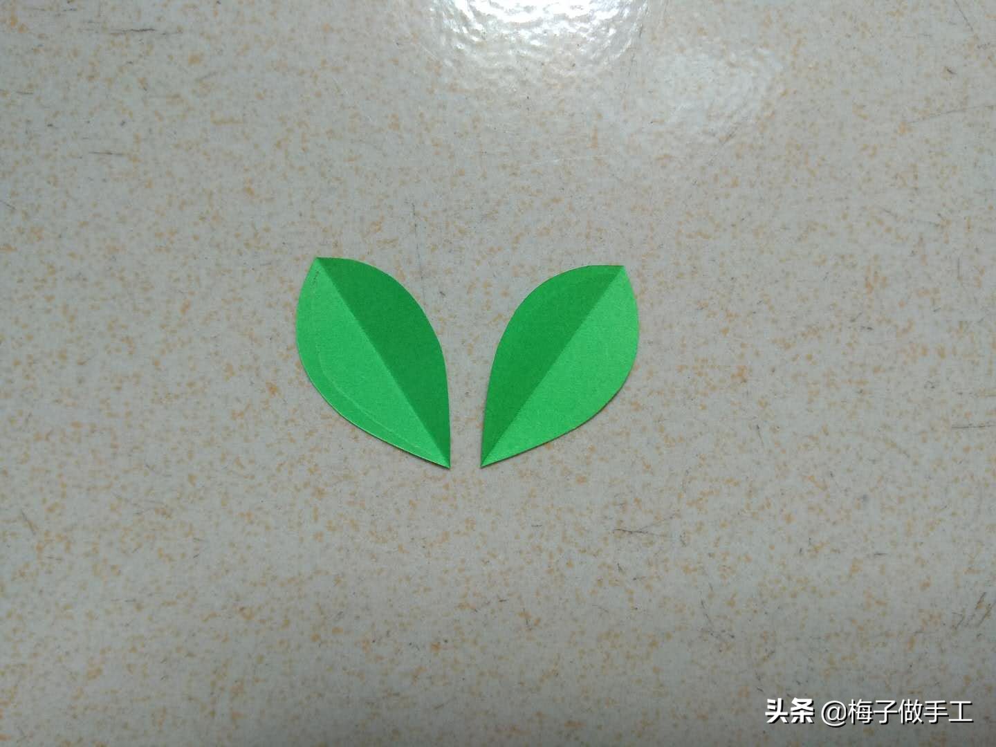 520送情侣玫瑰花折纸简单漂亮,情人节送玫瑰花手工折纸