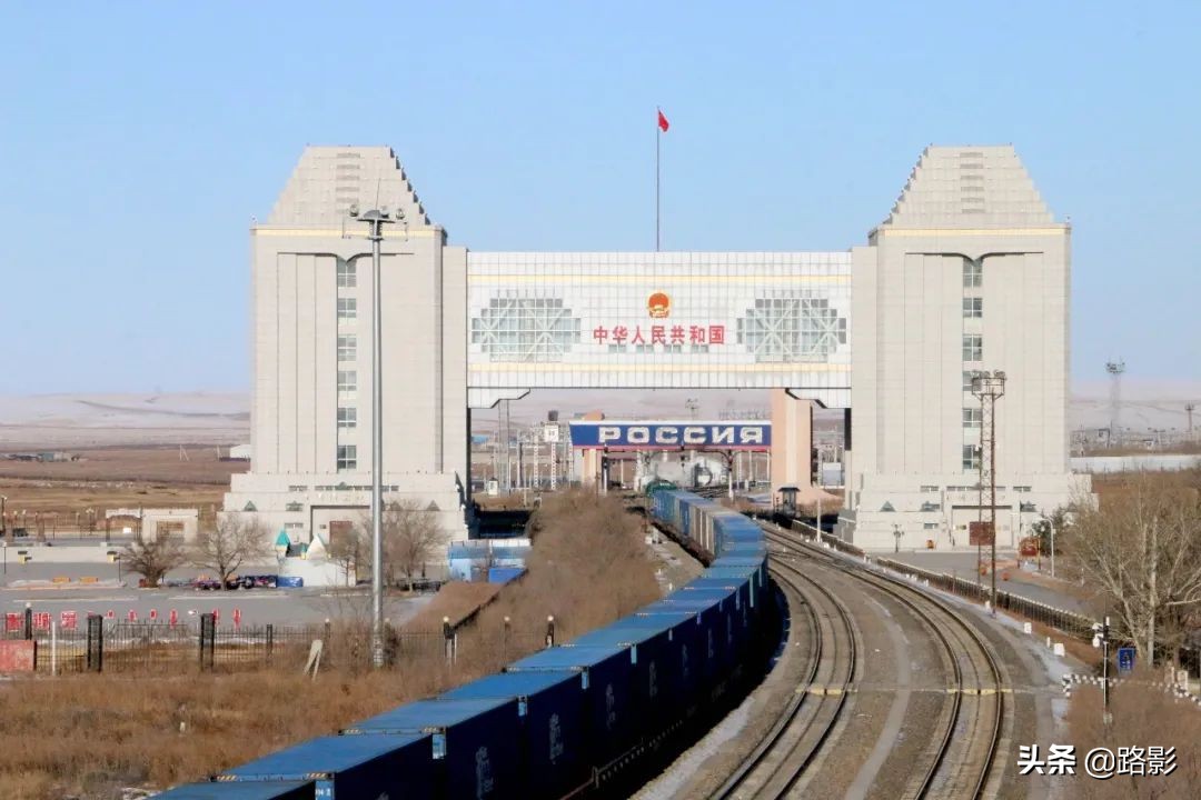 战疫情保春运铁路警察在行动,抗击疫情守护平安摄影征稿