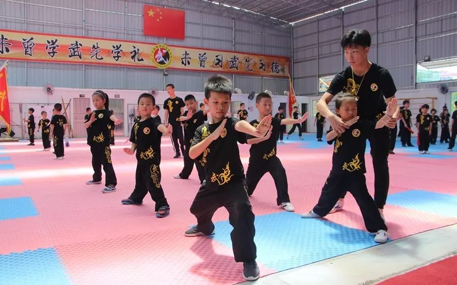 肇庆体育中心体育馆,肇庆最大的体育中心