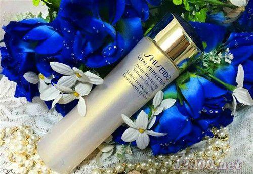 补水保湿护肤品推荐清透爽肤水,补水美白爽肤水推荐