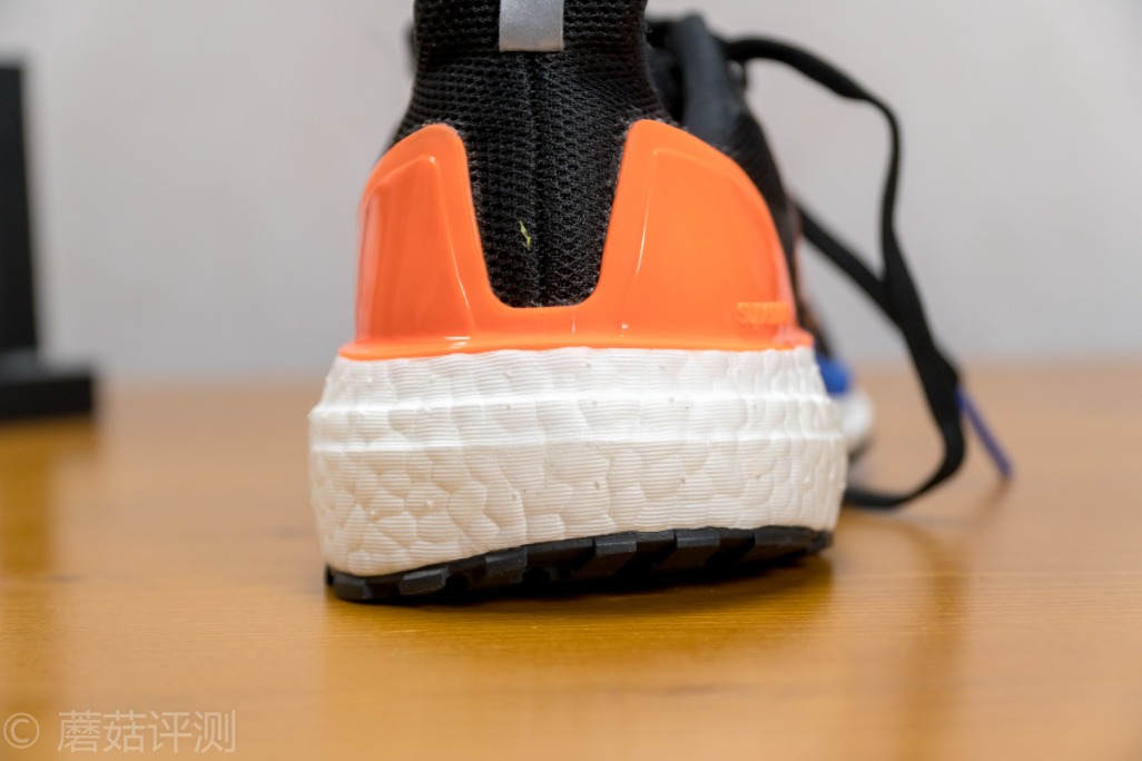 1199元阿迪达斯ultraboostdna5.0,阿迪ultraboost21值得入手吗