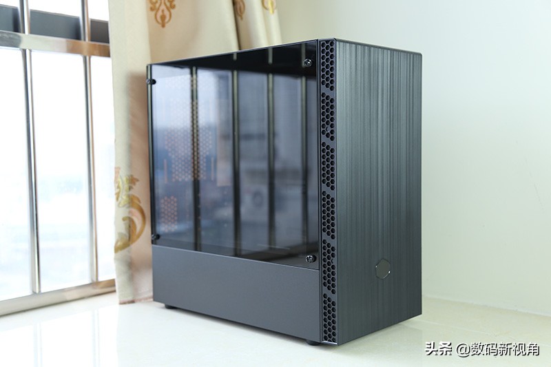 大牛拉小车的三轮摩托,大牛拉汽车视频