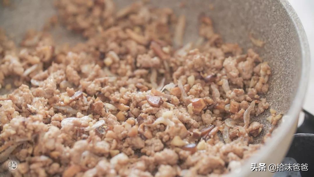 怎么蒸米粉好吃又营养,在家自己做蒸米粉吃简单又好吃