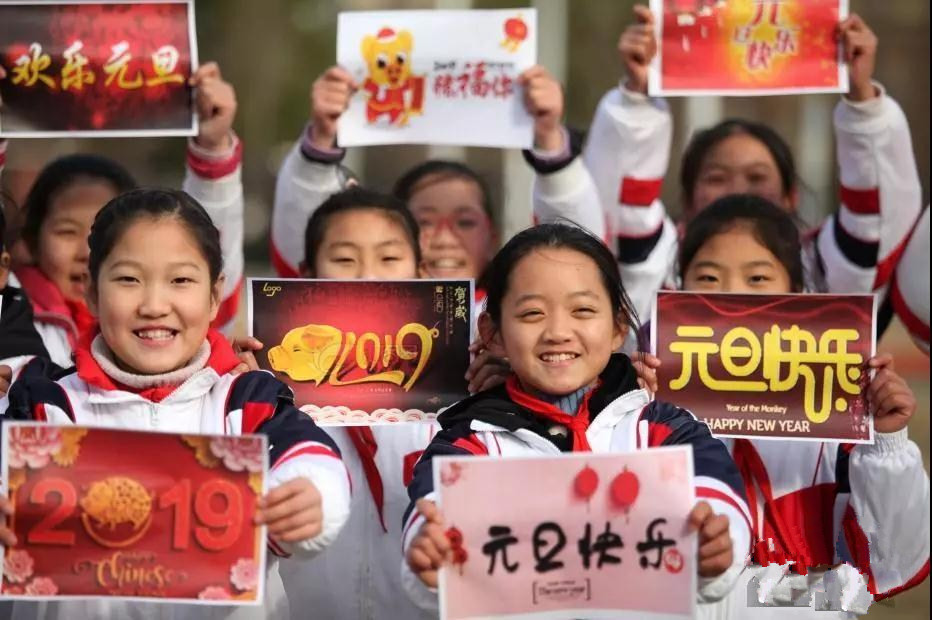 「郑州晚报」社长评论：我们的激情和梦想在奔跑路上激荡