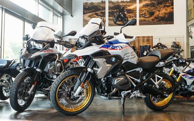 新款宝马r1250adv到手价,r1250gsadv40周年纪念版