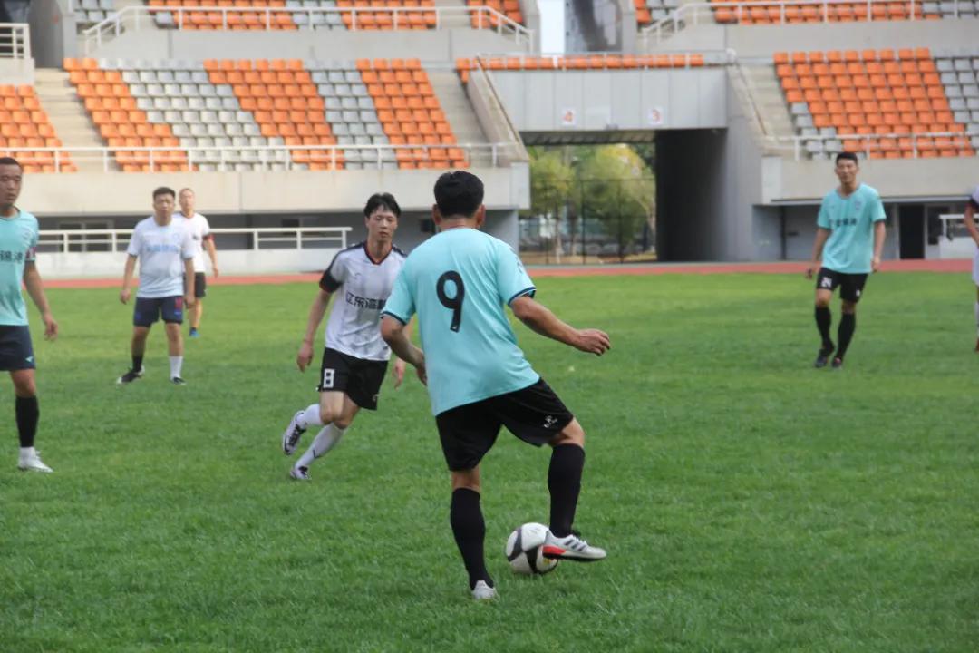 绿茵健儿聚奥体、盘港十年展旌旗——记“庆祝盘锦港海港区开埠十周年暨第四届港地杯足球友谊赛”