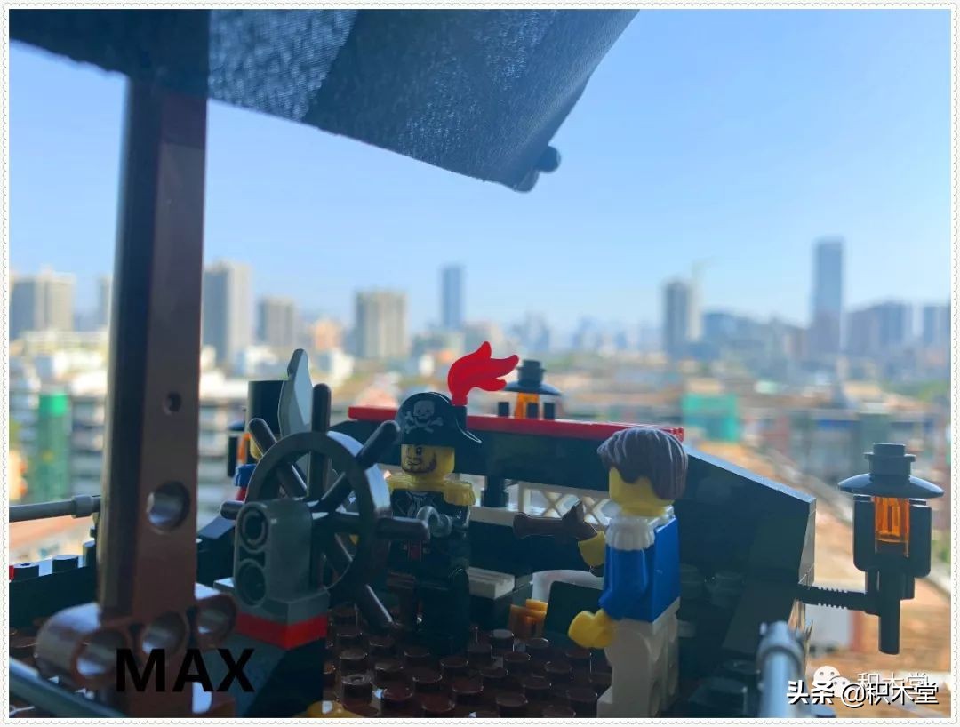 「虚测评」哲高积木QL1801海盗船之骷髅冒险号